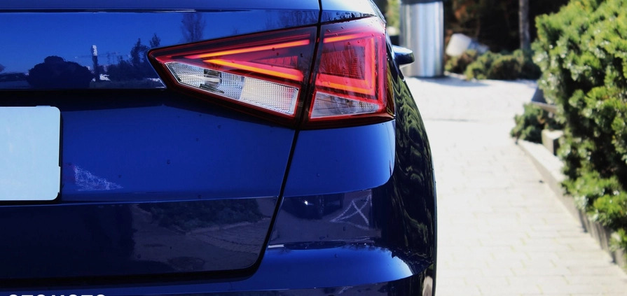 Seat Arona cena 69900 przebieg: 40543, rok produkcji 2019 z Łeba małe 407